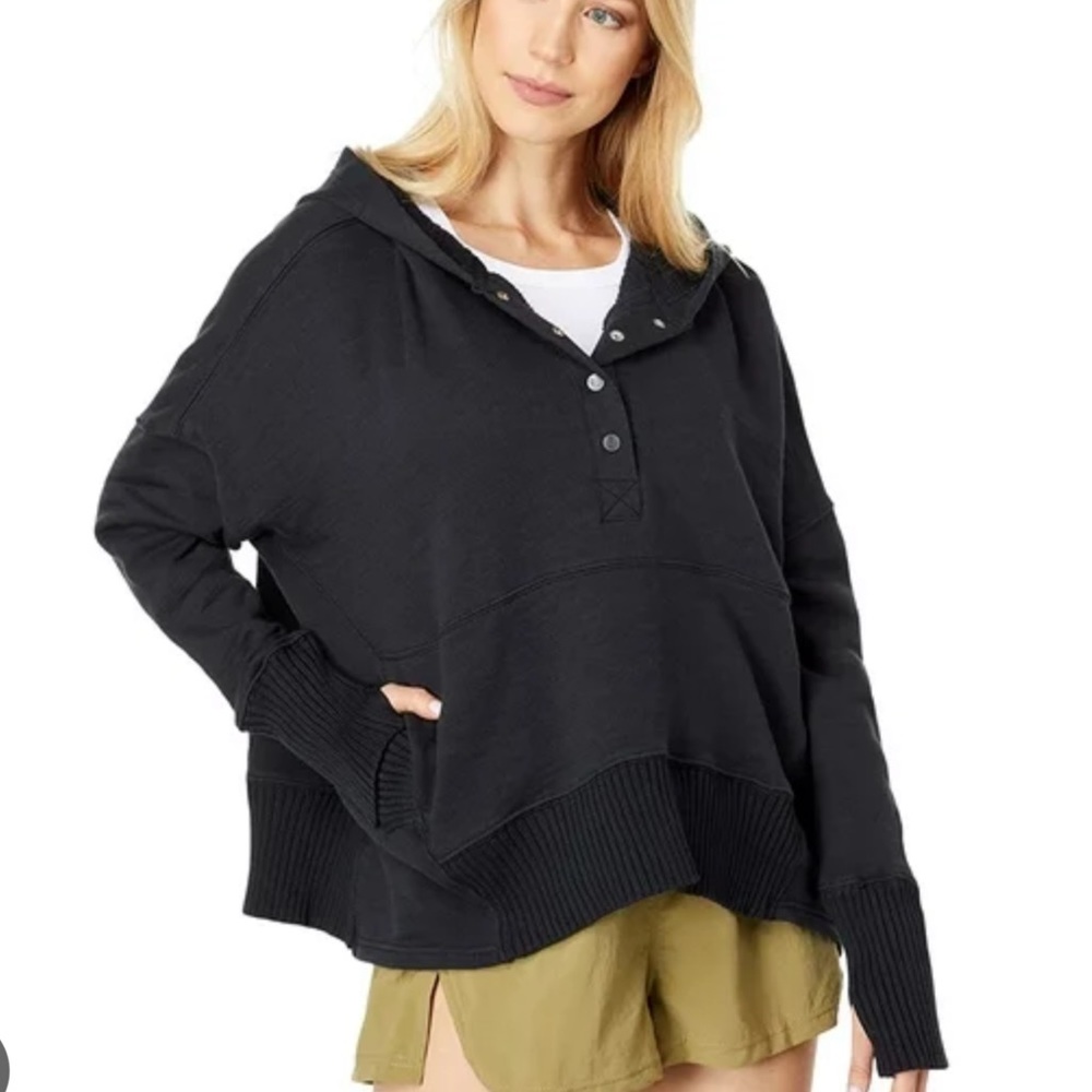 Free people FP Movement Solid Honey Dove Pullover